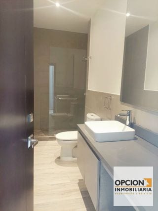 RENTO APARTAMENTO LIRIOS II CAYALÁ Z.16 — Apartamento en Alquiler en Ciudad Cayalá, Zona 16, Guatemala, Ciudad — miniatura 9 de 16