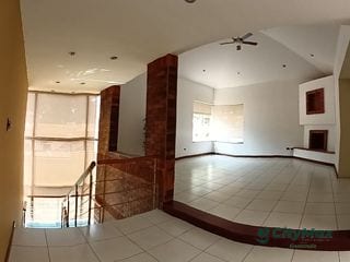 Casa Residencial en Venta en Zona 16 Kanajuyú II — Casa en Venta en Zona 16, Guatemala, Ciudad — miniatura 9 de 16
