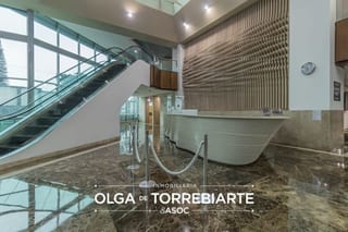 Penthouse en Zona Pradera, zona 10 — Oficina en Alquiler en Zona Pradera, Zona 10, Guatemala, Ciudad — miniatura 2 de 16