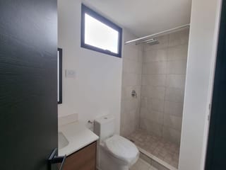 IQ10 Apartamento en Renta en Zona 10 — Apartamento en Alquiler en IQ10, Zona 10, Guatemala, Ciudad — miniatura 10 de 17