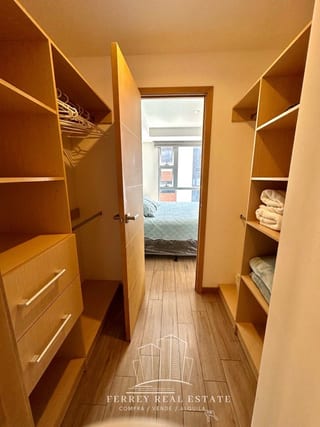 Apartamento full amueblado, ZONA 10 — Apartamento en Alquiler en Zona 10, Guatemala, Ciudad — miniatura 12 de 16