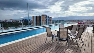 Apartamento en renta en Casalini Diagonal 6 zona 10 — Apartamento en Alquiler en Zona 10, Guatemala, Ciudad — miniatura 2 de 11