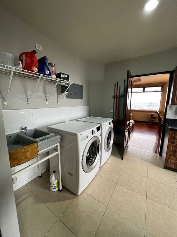 AMPLIO APARTAMENTO EN VENTA ZONA 14 — Apartamento en Venta en Exedra, Zona 14, Guatemala, Ciudad — foto 8 de 14