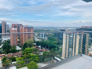 VASANTA ZONA 10 RENTA APARTAMENTO 2 HAB NIVEL ALTO VASANTA ZONA 10 — Apartamento en Alquiler en Vasanta, Zona 10, Guatemala, Ciudad — miniatura 2 de 15