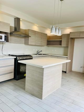 Casa en venta en Santuaria Muxbal $315,000 — Casa en Venta en Muxbal, Guatemala, Ciudad — miniatura 1 de 6