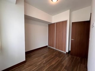 Alquiler de apartamento en zona 14 — Apartamento en Alquiler en Zona 14, Guatemala, Ciudad — miniatura 6 de 8