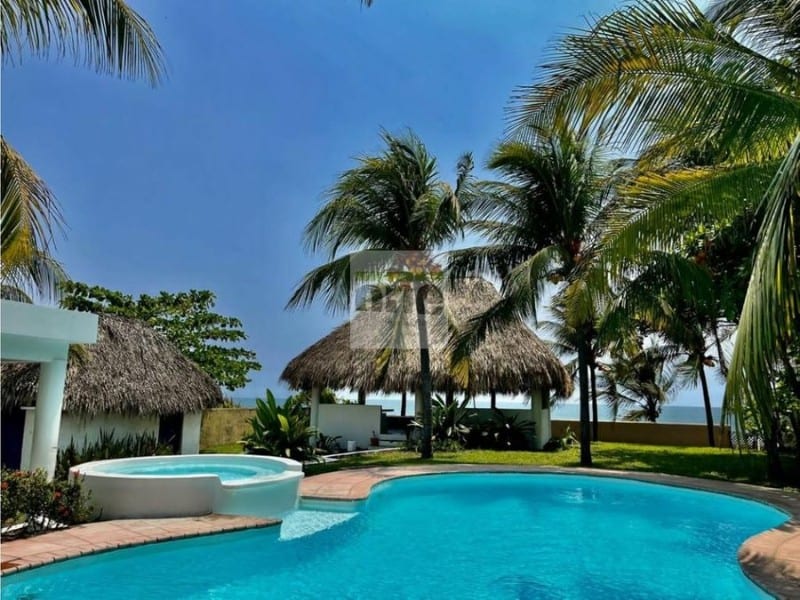 MONTERRICO  casa a orilla de playa con Piscina — Casa vacacional en Venta en Taxisco, Santa Rosa — foto 11 de 11