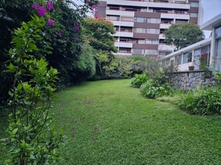 CASA AMPLIA CON 20 PARQUEOS ZONA 15  — Casa en Alquiler en Zona 15, Guatemala, Ciudad — miniatura 2 de 3