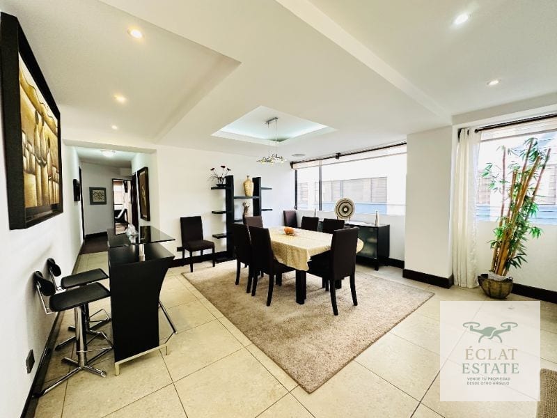 Apartamento Remodelado de 3 Habitaciones en Venta en Moradas del Acueducto, Zona 10, a un Precio Increíble. ¡No te lo Pierdas! — Apartamento en Venta en Moradas del Acueducto, Zona 10, Guatemala, Ciudad — foto 4 de 8