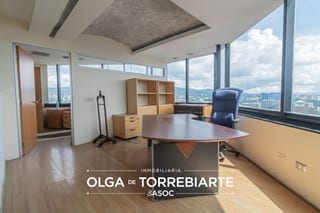 Oficina de 2 niveles en Murano Center, zona 10 — Oficina en Alquiler en Murano Center, Zona 10, Guatemala, Ciudad — miniatura 6 de 14