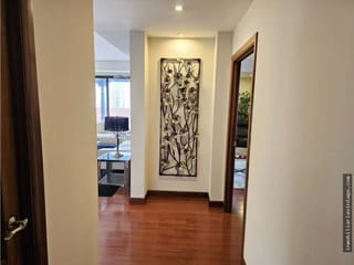 AMPLIO APARTAMENTO AMUEBLADO CON TERRAZA EN RENTA ZONA 14 — Apartamento en Alquiler en Arcángel Miguel, Zona 14, Guatemala, Ciudad — miniatura 3 de 8