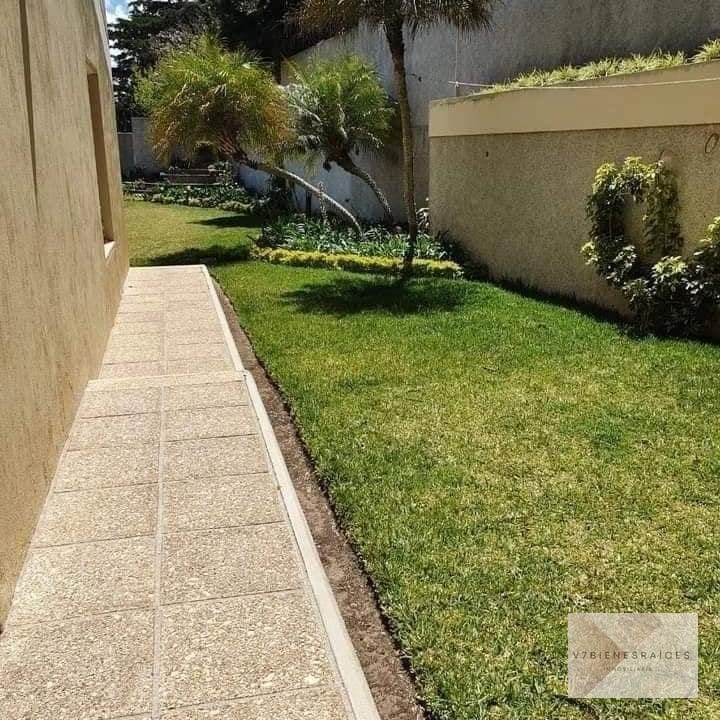 HERMOSA CASA CON JARDÍN AMPLIO — Casa en Venta en Fraijanes, Carretera a El Salvador, Guatemala, Ciudad — foto 3 de 9