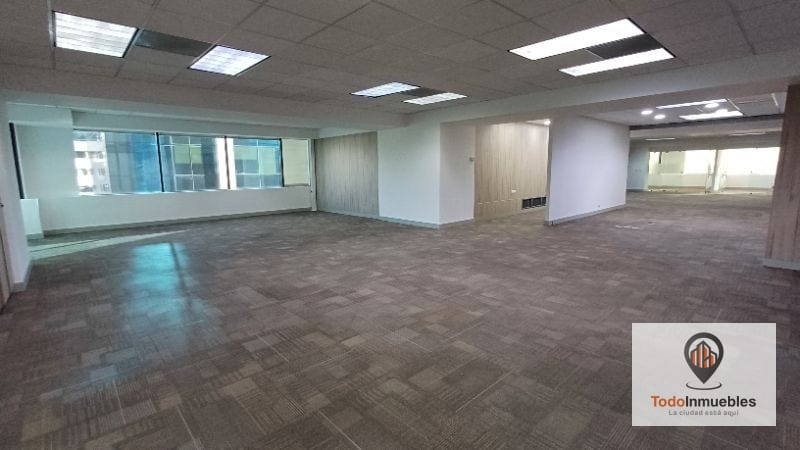 Oficina de 750 m2 en Renta en Europlaza — Oficina en Alquiler en Europlaza, Zona 14, Guatemala, Ciudad — foto 11 de 13
