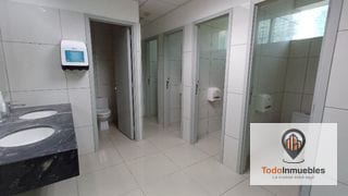 Oficina de 750 m2 en Renta en Europlaza — Oficina en Alquiler en Europlaza, Zona 14, Guatemala, Ciudad — miniatura 2 de 13