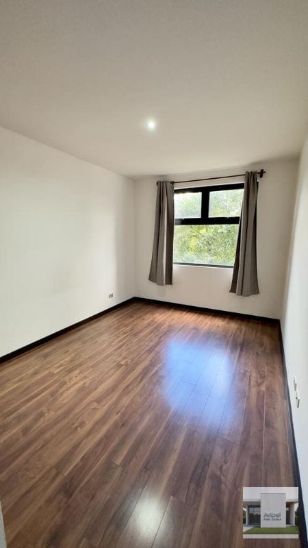 LAS HOJARASCAS Apartamento de 2 Dormitorios en VH2 Z15 — Apartamento en Alquiler en Zona 15, Guatemala, Ciudad — foto 2 de 6