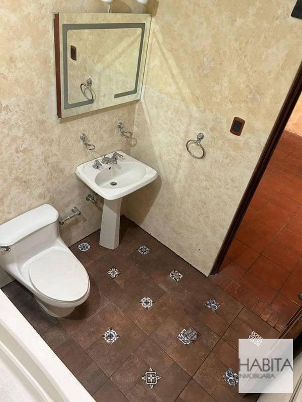 Rento linda  casa de un nivel en Condominio Villas del Comendador — Casa vacacional en Alquiler en Antigua, Sacatepéquez — foto 8 de 8
