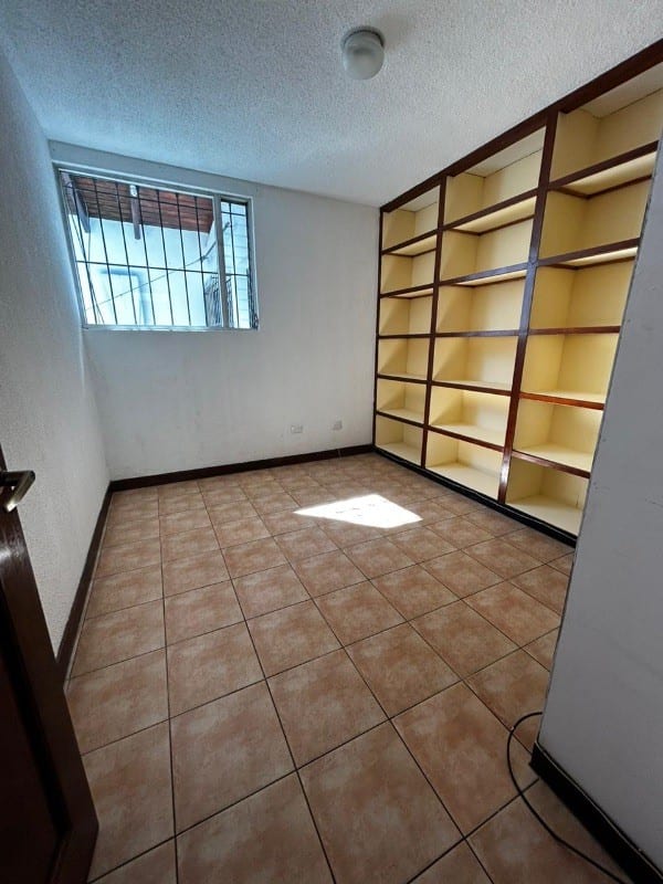 Venta de Casa de un Nivel en CAES KM 16.5 Lomas de San Rafael — Casa en Venta en Lomas de San Rafael, Carretera a El Salvador, Guatemala, Ciudad — foto 8 de 15