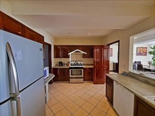 Apartamento amueblado en zona 10 — Apartamento en Venta en Zona 10, Guatemala, Ciudad — miniatura 4 de 4