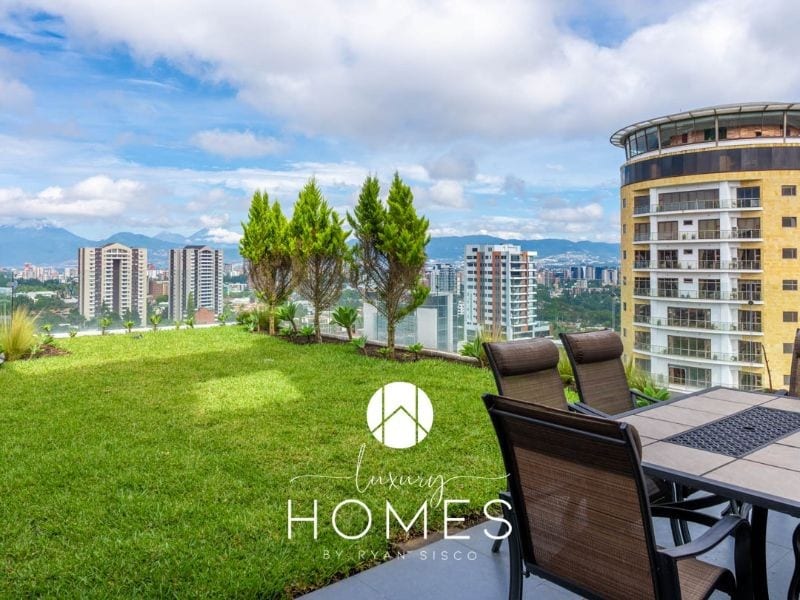Lujoso Penthouse rodeado de terrazas en Venta, Zona 15. — Apartamento en Venta en Laurel, Zona 15, Guatemala, Ciudad — foto 4 de 11
