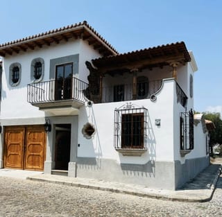 Casa en Hacienda del Comendador, Antigua Guatemala — Casa en Venta en Antigua, Sacatepéquez — miniatura 1 de 4