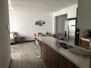 Alquiler de Apartamento Amueblado zona 16 Lirios de Cayala — Apartamento en Alquiler en Ciudad Cayalá, Zona 16, Guatemala, Ciudad — miniatura 6 de 11