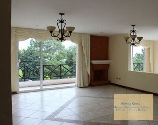 Amplia Casa en Cañadas de San Lazaro Zona 15 — Casa en Venta en Zona 15, Guatemala, Ciudad — miniatura 2 de 6