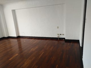 Apartamento en venta edificio Santa Clara Las Cañas zona 10 — Apartamento en Venta en Zona 10, Guatemala, Ciudad — miniatura 8 de 8