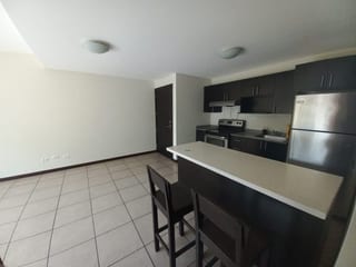 CÉNTRICO APARTAMENTO EN VENTA TORRE BARCELONA ZONA 9 — Apartamento en Venta en Torre Barcelona, Zona 9, Guatemala, Ciudad — miniatura 9 de 10