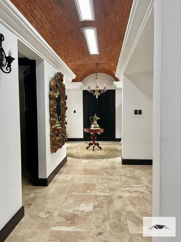 VENDO/RENTO CASA AMUEBLADA EN KM 14.5 CARRETERA AL SALVADOR CONDOMINIO LA ESPAÑOLA — Casa en Venta en km 11-15, Carretera a El Salvador, Guatemala, Ciudad — foto 2 de 17