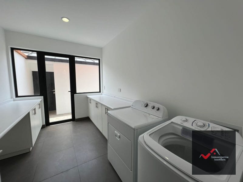 CASA EN VENTA ZONA 16  — Casa en Venta en San Isidro, Zona 16, Guatemala, Ciudad — foto 2 de 14