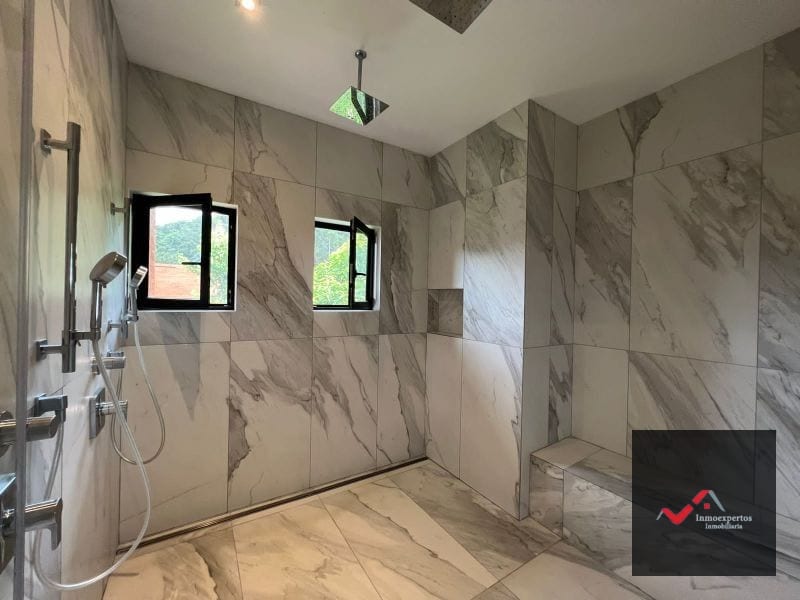 CASA EN VENTA ZONA 16  — Casa en Venta en San Isidro, Zona 16, Guatemala, Ciudad — foto 8 de 14