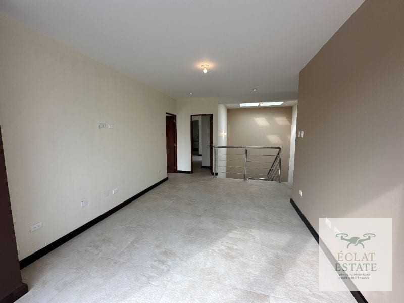 Casa en Fraijanes en Venta | Villa Verde 2 – Excelente Ubicación — Casa en Venta en Vila Verde II, Carretera a El Salvador, Guatemala, Ciudad — foto 6 de 17