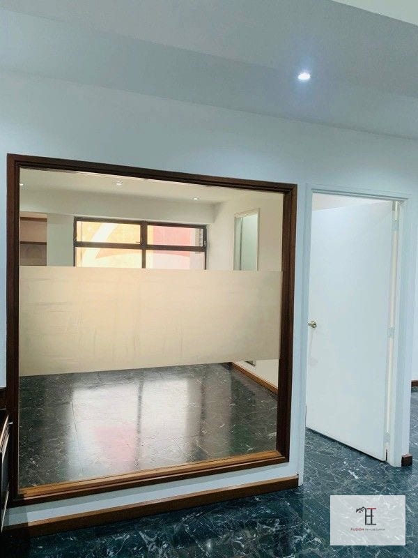 Oficina en venta  zona 10 sobre diagonal 6 frente a Oakland Place — Oficina en Venta en Zona 10, Guatemala, Ciudad — foto 3 de 13