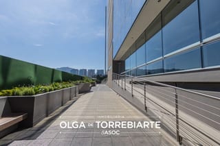 Edificio en Zona 10 — Edificio en Alquiler en Zona 10, Guatemala, Ciudad — miniatura 5 de 17