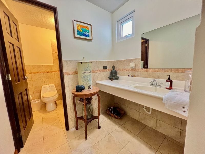 Casa en venta en la Montaña dentro de condominio pequeño — Casa en Venta en Zona 16, Guatemala, Ciudad — foto 11 de 12