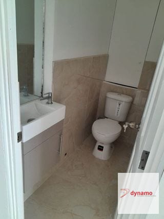 Local en Venta en zona 15, edificio corporativo — Local en Venta en Zona 15, Guatemala, Ciudad — miniatura 3 de 5