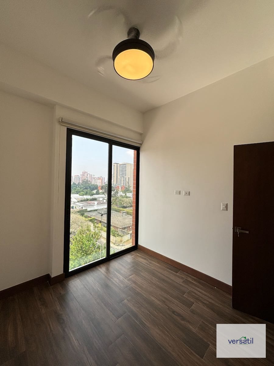 Bello apartamento con cuarto de servicio — Apartamento en Venta en Casa Cañada, Zona 14, Guatemala, Ciudad — foto 5 de 17