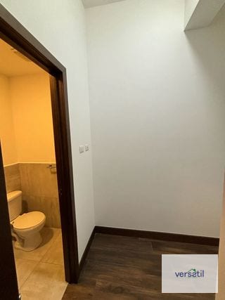 Bello apartamento con cuarto de servicio — Apartamento en Venta en Casa Cañada, Zona 14, Guatemala, Ciudad — miniatura 2 de 17