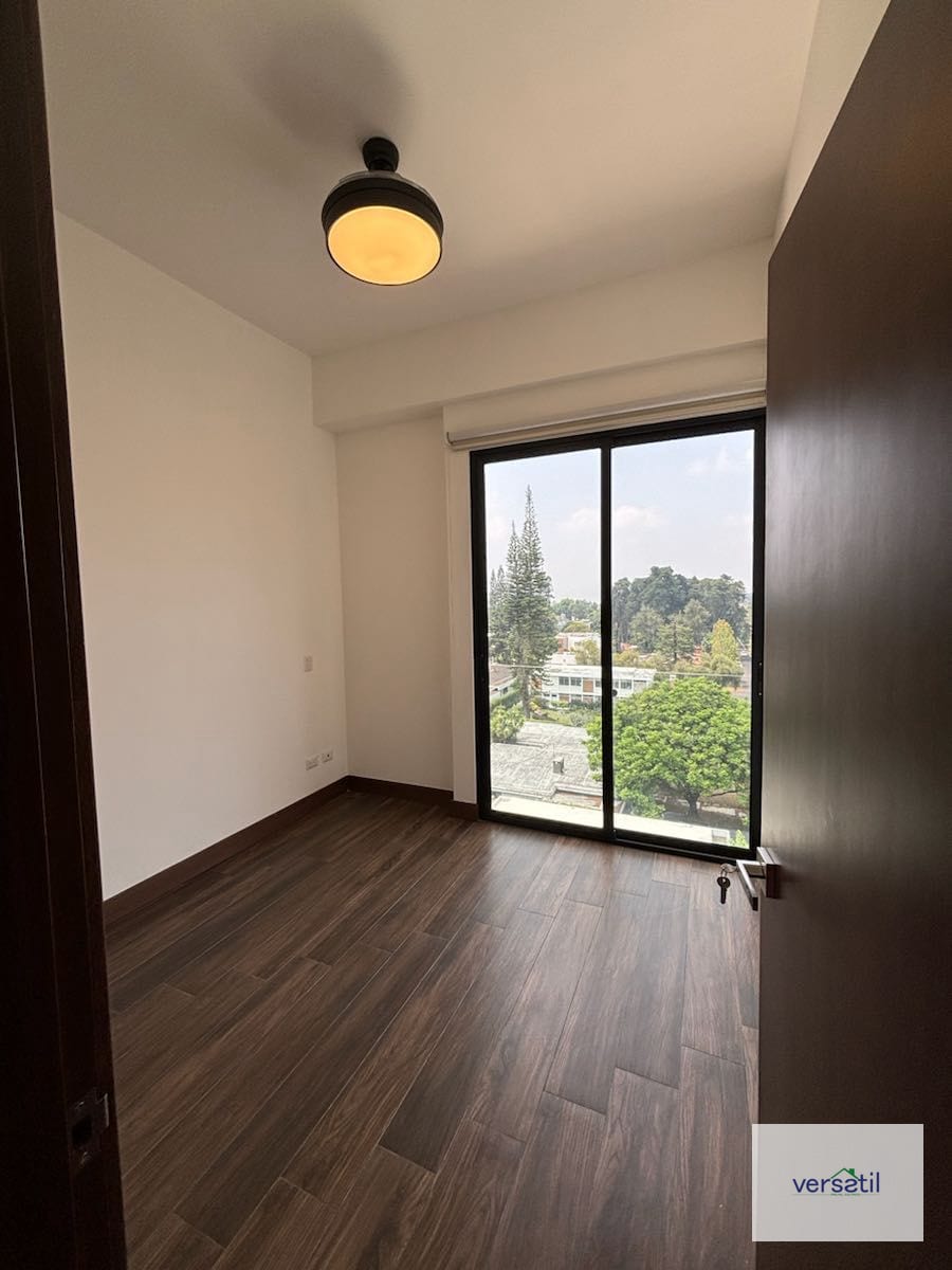 Bello apartamento con cuarto de servicio — Apartamento en Venta en Casa Cañada, Zona 14, Guatemala, Ciudad — foto 7 de 17