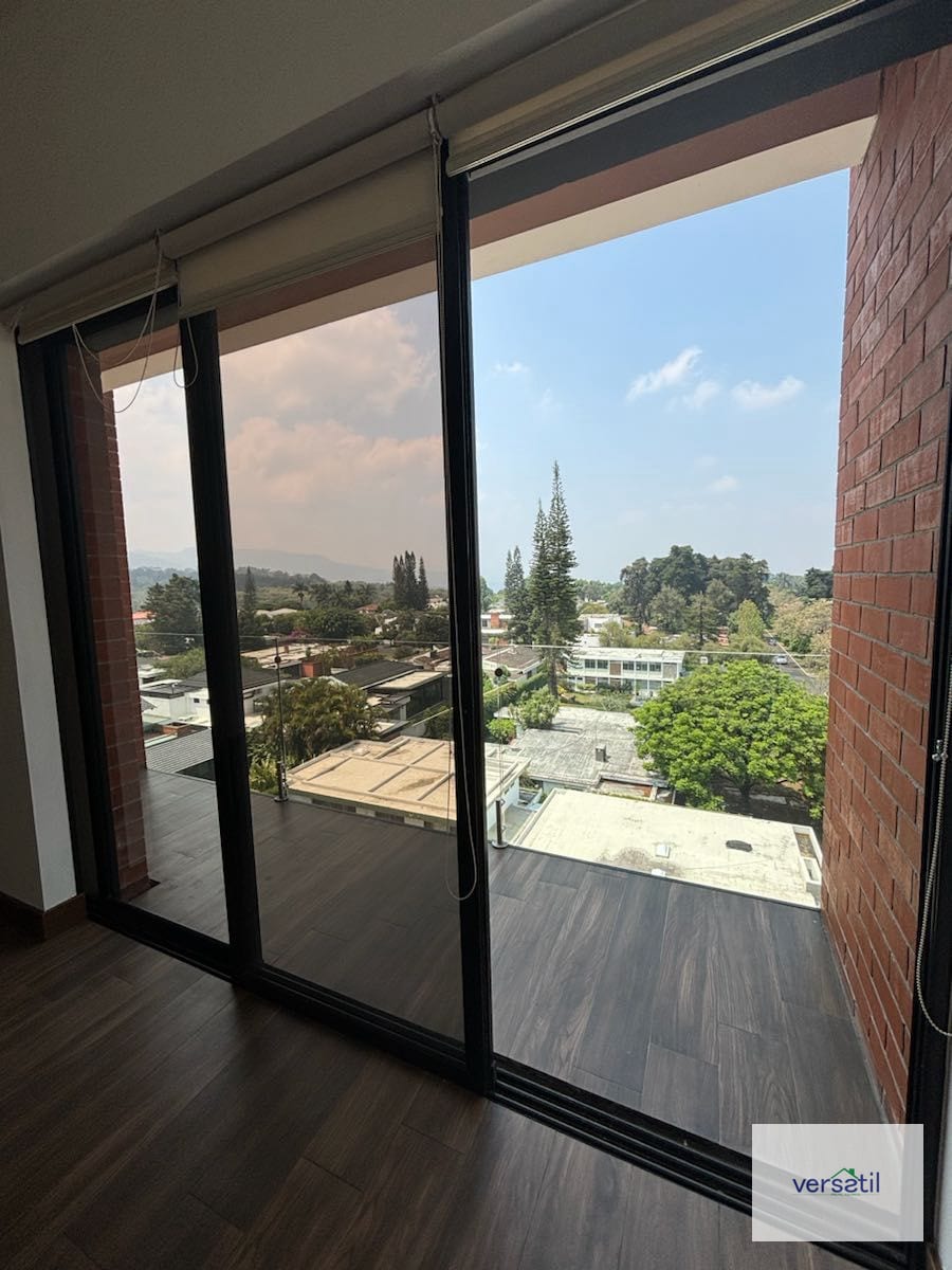 Bello apartamento con cuarto de servicio — Apartamento en Venta en Casa Cañada, Zona 14, Guatemala, Ciudad — foto 4 de 17