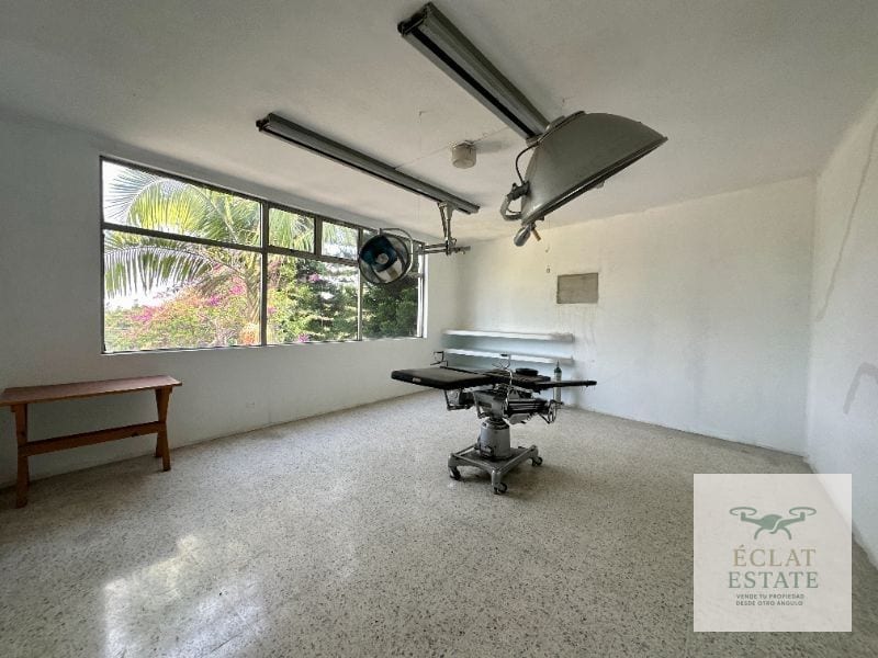 Edificio en Renta KM 8 Carretera a El Salvador | Ideal Clínica, Oficinas o Corporativo — Edificio en Alquiler en km 6-10, Carretera a El Salvador, Guatemala, Ciudad — foto 8 de 16