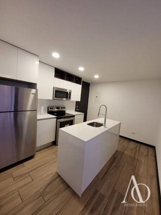 Apartamento Amueblado en Alquiler Edificio Cassia, zona 15 VHI N4 — Apartamento en Alquiler en Cassia, Zona 15, Guatemala, Ciudad — miniatura 6 de 8