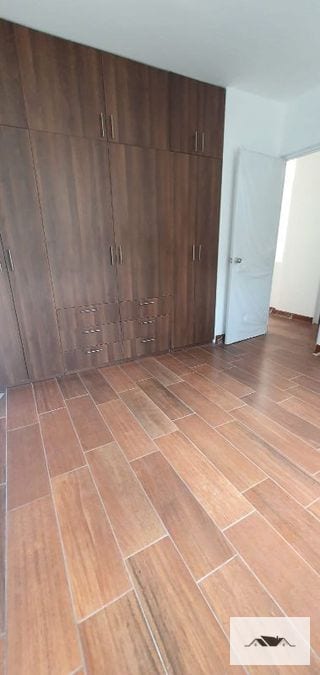 EN VENTA CASA NUEVA ZONA 16 HACIENDA REAL DENTRO DE CONDOMINIO — Casa en Venta en Hacienda Real, Zona 16, Guatemala, Ciudad — miniatura 9 de 15