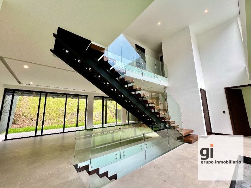Hermosa Casa en Venta en San Miguel Buenavista — Casa en Venta en Santa Catarina Pinula, Guatemala, Ciudad — foto 13 de 17