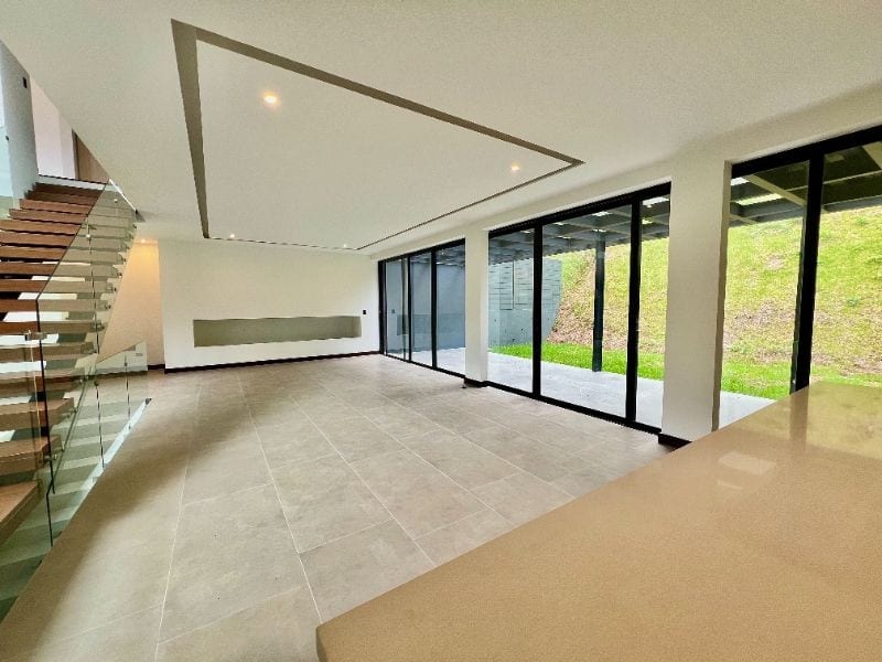 Hermosa Casa en Venta en San Miguel Buenavista — Casa en Venta en Santa Catarina Pinula, Guatemala, Ciudad — foto 6 de 17