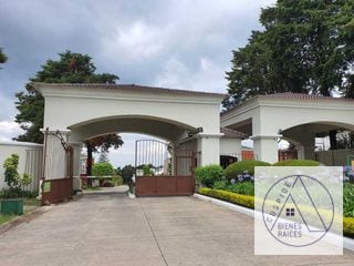 Carr.Salvador Bosques de Vilaverde se vende terreno  — Terreno en Venta en Bosques de Villa Verde, Carretera a El Salvador, Guatemala, Ciudad — miniatura 7 de 9