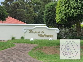 Carr.Salvador Bosques de Vilaverde se vende terreno  — Terreno en Venta en Bosques de Villa Verde, Carretera a El Salvador, Guatemala, Ciudad — miniatura 1 de 9