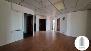 Oficina en renta en Edificio Murano Center zona 10 — Oficina en Alquiler en Zona 10, Guatemala, Ciudad — miniatura 6 de 9