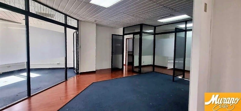 Oficina en renta Edificio Murano Center zona 10 — Oficina en Alquiler en Zona 10, Guatemala, Ciudad — foto 5 de 7