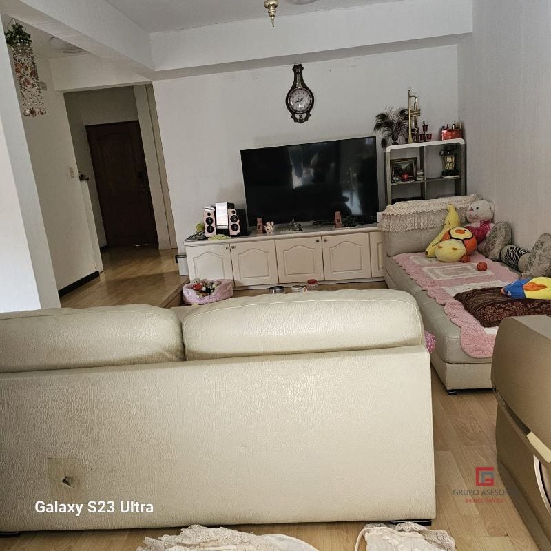 Moderna casa en venta en Jardines de Las Dalias zona 3, Mixco — Casa en Venta en Zona 3 Mixco, Guatemala, Ciudad — foto 9 de 17